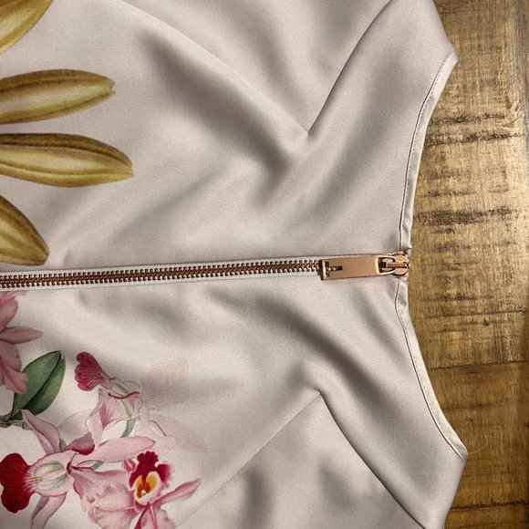 Ted baker Dress, size 1 - Picture 3 of 6